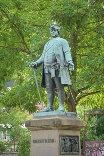 Monument to King Friedrich Wilhelm I, Kirchgasse, Bohemian Quarter, Neukölln, Berlin, Germany