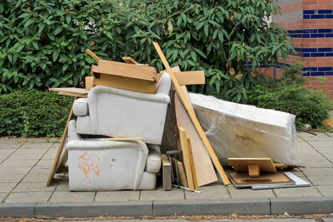 Bulky waste, Zeppelinstraße, Potsdam, Brandenburg, Germany