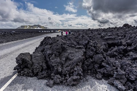Lava, lava field, road, volcanic eruption, tourists, tourism, Sundhnúkur crater chain, Blue Lagoon,