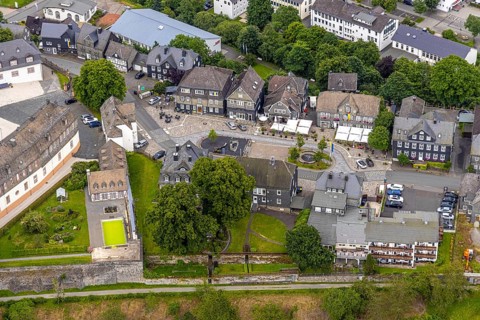 Aerial view, Goetheplatz in the town centre with Wilhelm I monument, historic houses, restaurants
