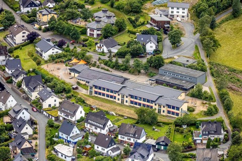 Aerial view, Municipal Primary School Am Burgfeld, Bad Berleburg, Wittgensteiner Land, North