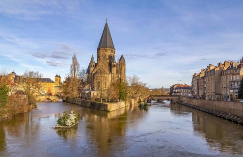 Scenery at evening time around the Temple Neuf, a protestant church in Metz located in France