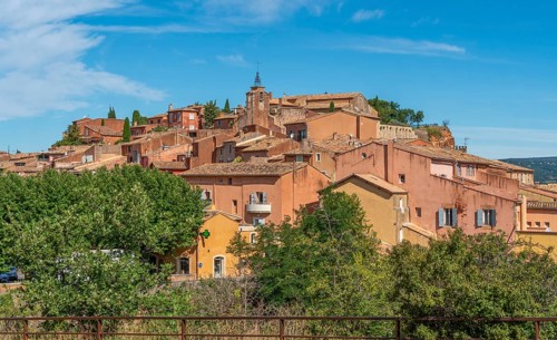 Impression of Roussillon, a commune in the Vaucluse department of the Provence region in southern