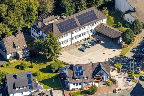 Aerial photo, catholic primary school St. Katharina, Heinsberg, Kirchhundem, Sauerland, North