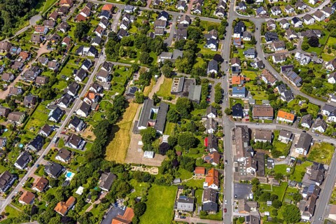 Aerial view, Heinrich-Knoche-Schule primary school, residential area, Herdringen, Arnsberg,
