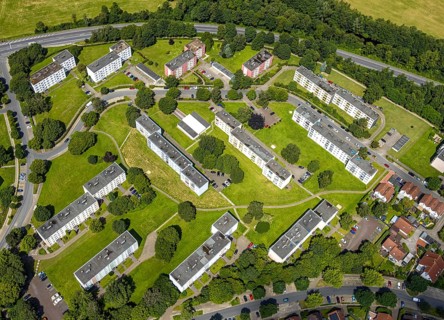Aerial view, apartment buildings housing estate Moosfelder Ring, terraced houses, Neheim, Arnsberg,
