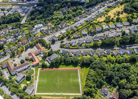 Aerial view, football stadium sports field Schreppenberg, Regenbogenschule and Fröbelschule,