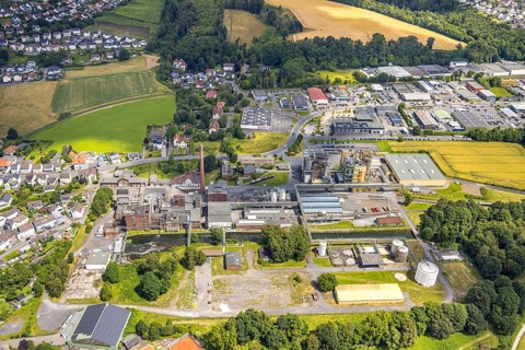 Aerial view, plant Perstorp Chemicals GmbH, behind Stadtwerke Arnsberg GmbH, Niedereimer, Arnsberg,