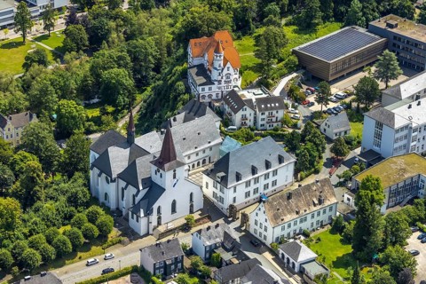 Aerial view, Wedinghausen Monastery and St. Laurentius Catholic Provost Church, villa with spire