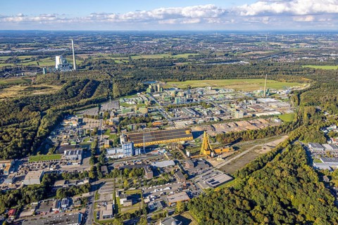 Aerial view, Bayer AG plant pharmaceutical company, rear left Bergkamen power plant, distant view