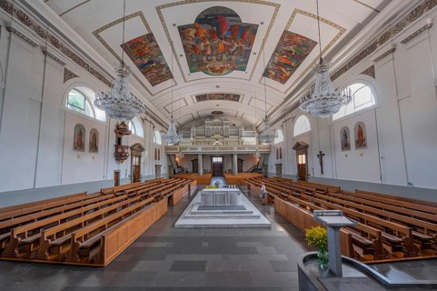 The Roman Catholic parish church of St Martin, interior with organ loft, Behmann organ and ceiling