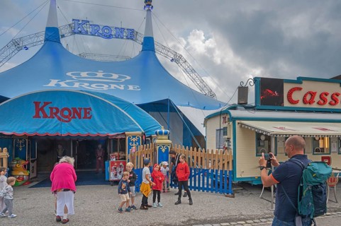 Children being photographed in front of circus tent, Circus tent, Circus-Krone, Kempten, Allgäu,