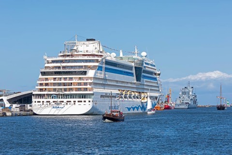 Cruise ship Aida mar in the harbour, boats, Hanse Sail, Unterwarnow, Warnemünde, Rostock,