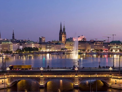 Aerial view of the Outer Alster and Inner Alster with Kennedy Bridge, Alster Fountain,