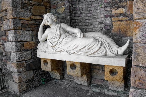 Statue of the spring nymph Egeria, Grotto of Egeria, Wörlitz Park, Wörlitz Gardens, Garden Kingdom