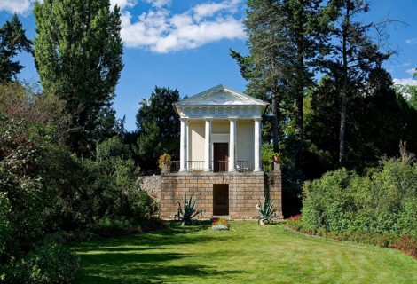 Flora Temple, the last work of the architect Friedrich Wilhelm von Erdmannsdorff, Wörlitz Park,