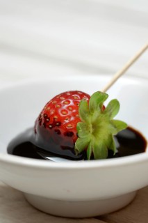 Strawberry and crema di balsamico in small bowls
