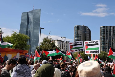 Several thousand people take part in a pro-Palestine demonstration under the slogan United 4 Gaza