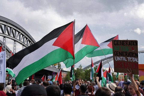 Several thousand people take part in a pro-Palestine demonstration under the slogan United 4 Gaza