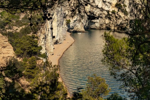 View of the Spiaggia di Vignanotica beach, Mattinata, Apulia, Italy
