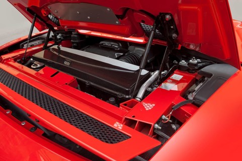 Red Audi R8, V10 engine, open engine compartment