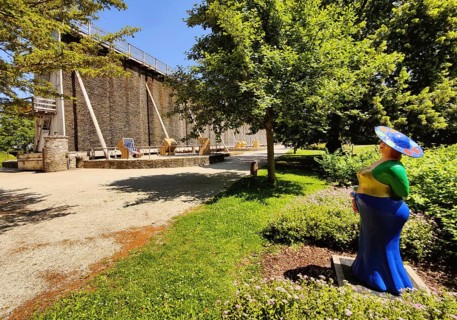 Health garden with the Gradierbau II, Bad Nauheim, Hesse, Germany