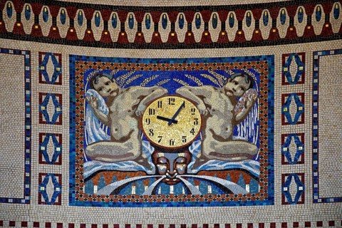 Waiting room in bathhouse 3 with mosaics from the Royal Bavarian Court Mosaic and Art Institute,