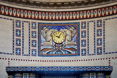 Waiting room in bathhouse 3 with mosaics from the Royal Bavarian Court Mosaic and Art Institute,