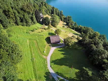 Rütli meadow, Grütli Museum and the Rütli House, Restaurant from above, Lake Lucerne, Rütli,