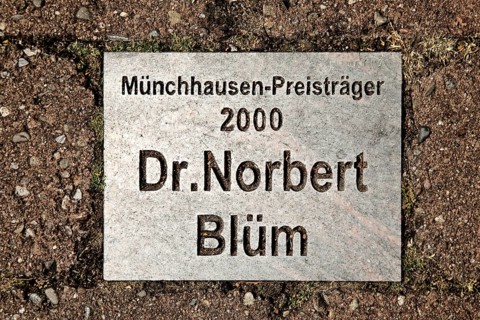 Sign for the Münchhausen Prize winner of 2000 Dr Norbert Blüm in the Münchhausen town of