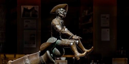 Munchausen figure, The Ride on the Cannonball, Munchausen Fountain by Bonifatius Stirnberg in