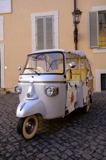 Vehicles of the Popes, Vehicle fleet, Papal summer residence Castel Gandolfo, Palazzo Pontificio,