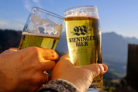 Beer at the Dandlbergalm, Roßholzen, Samerberg, Inntal, Upper Bavaria, Bavaria, Germany