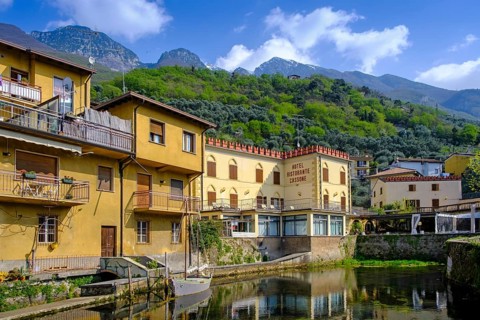 Aril, the shortest river in the world, Cassone di Malcesine, Lake Garda, Veneto, Italy
