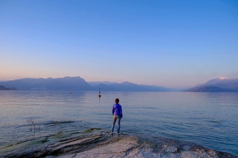 Sunset at Lido delle Grotte, Jamaica Beach, Sirmione on Lake Garda, Veneto, Veneto, Italy
