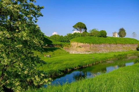 Fortification wall, city wall, UNESCO World Heritage Site, Palmanova, Julian Friuli, Veneto, Italy