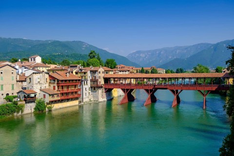 Ponte degli Alpini, with Brenta, Bassano del Grappa, Veneto, Italy