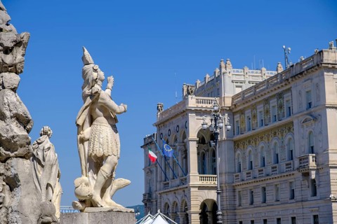 Piazza dell'Unità d'Italia, main square, Trieste, Adriatic Sea, Friuli Venezia Giulia region, Italy