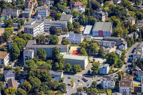 Aerial view, school building GSG Geschwister-Scholl-Gymnasium and school building Zepp Zeppelin