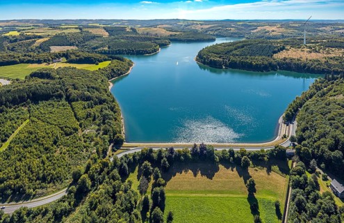 Aerial view, Verse dam with dam, forest area with forest damage, Piepersloh, Lüdenscheid,