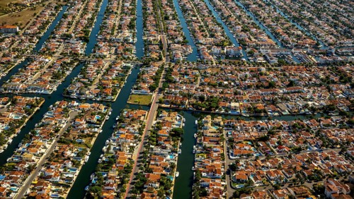Marina of Empuriabrava, Ampuriabrava, CastellÃü d'EmpÃºries on the Gulf of Roses, holiday homes