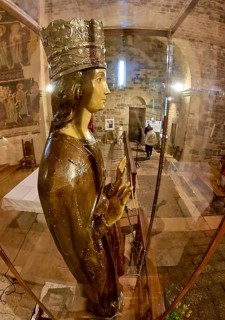 Sardinia, Madonna figure with crown, Santissima TrinitÃƒÂ di Saccargia, Romanesque church,