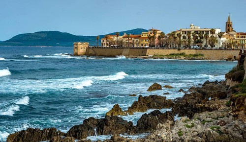 Sardinia, coastal wall, coast and beach, city wall, tower Torre San Giacomo, Alghero, Europe,