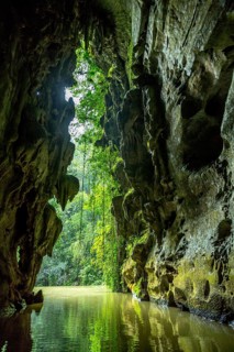 Caves of the Indios, Cueva del Indio, underground caves with a watercourse river open to tourists,