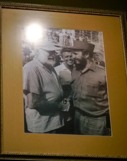 Only joint photo of Ernesto Che Guevara and Ernset Hamingway on the occasion of a fishing