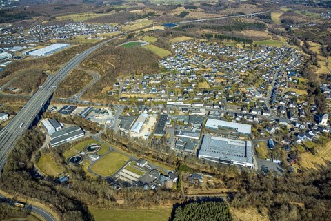 Aerial view, residential area, local view Gerlingen and sewage treatment plant, motorway A4 with