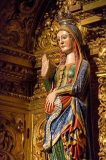 Statue of the pregnant Virgin Mary, depiction of the pregnant Virgin Mary, Sé Catedral de Évora