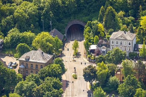 Aerial view, tunnel Velbert-Langenberg at the corner of Dr.-Hans-Karl-Glinz-Straße and Hauptstraße,