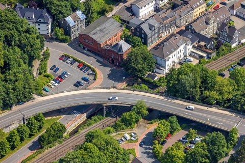 Aerial view, bridge Dr. Hans-Karl-Glinz-Straße over railway tracks, Langenberg, Velbert, Ruhr area,