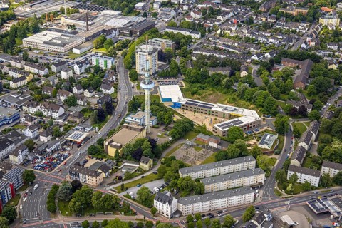 Aerial view, Primary school Kastanienallee, Telecommunication tower Velbert (Telebert) TV station,